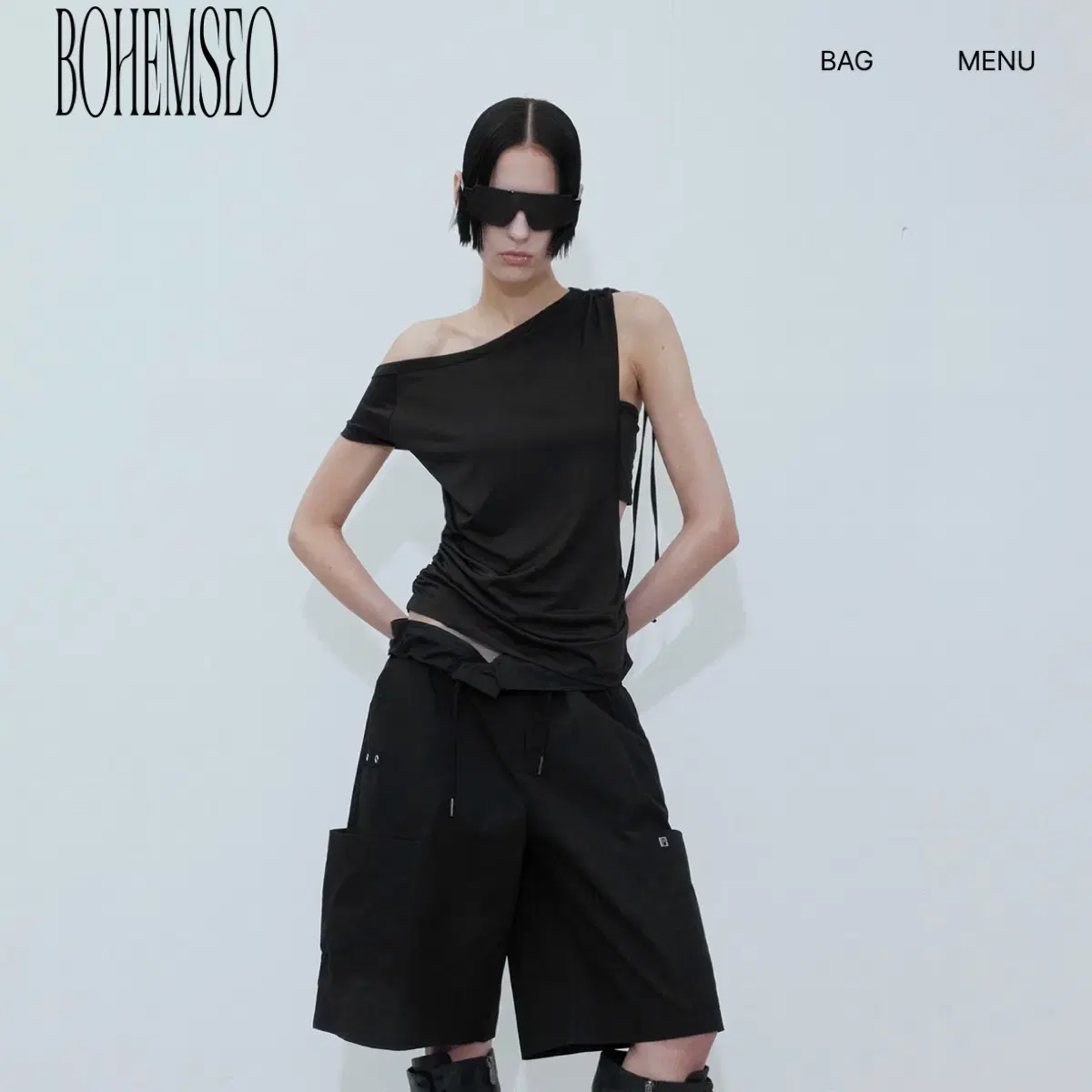 보헴서 사이드 홀드 레이어드 탑 side holed layered top
